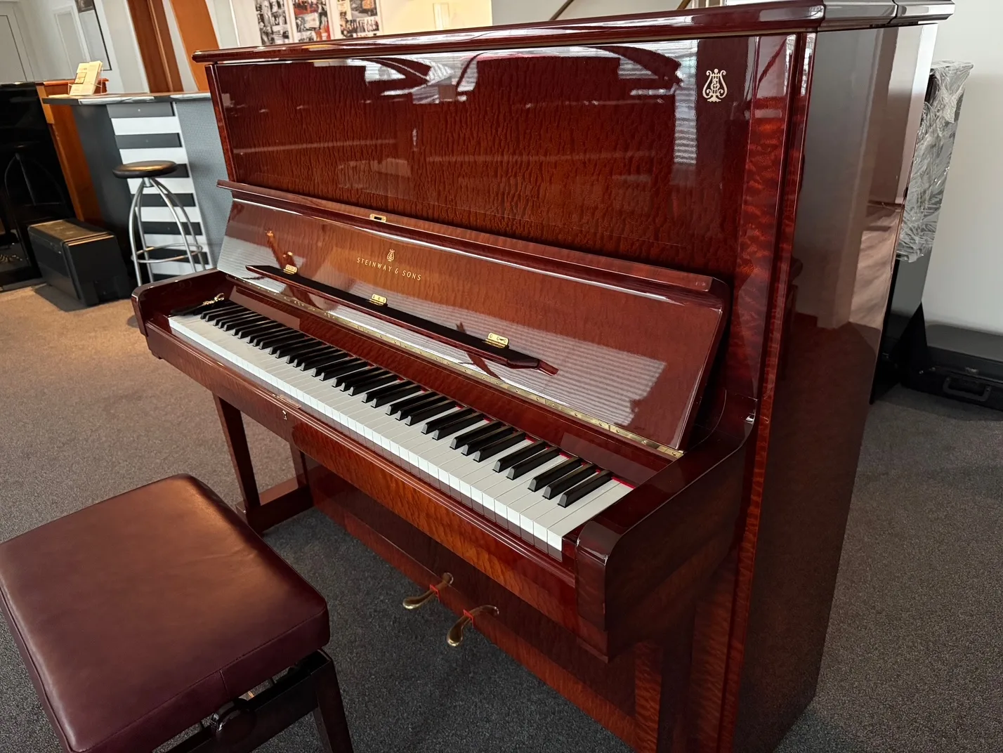 STEINWAY & SONS - Klavier, Modell K - 132 Crown Jewel - Image 3