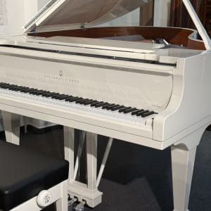 STEINWAY & SONS - Flügel, Modell O - 180 Spirio - weiss Hochglanz poliert/Chrombeschläge/silberne Gußplatte